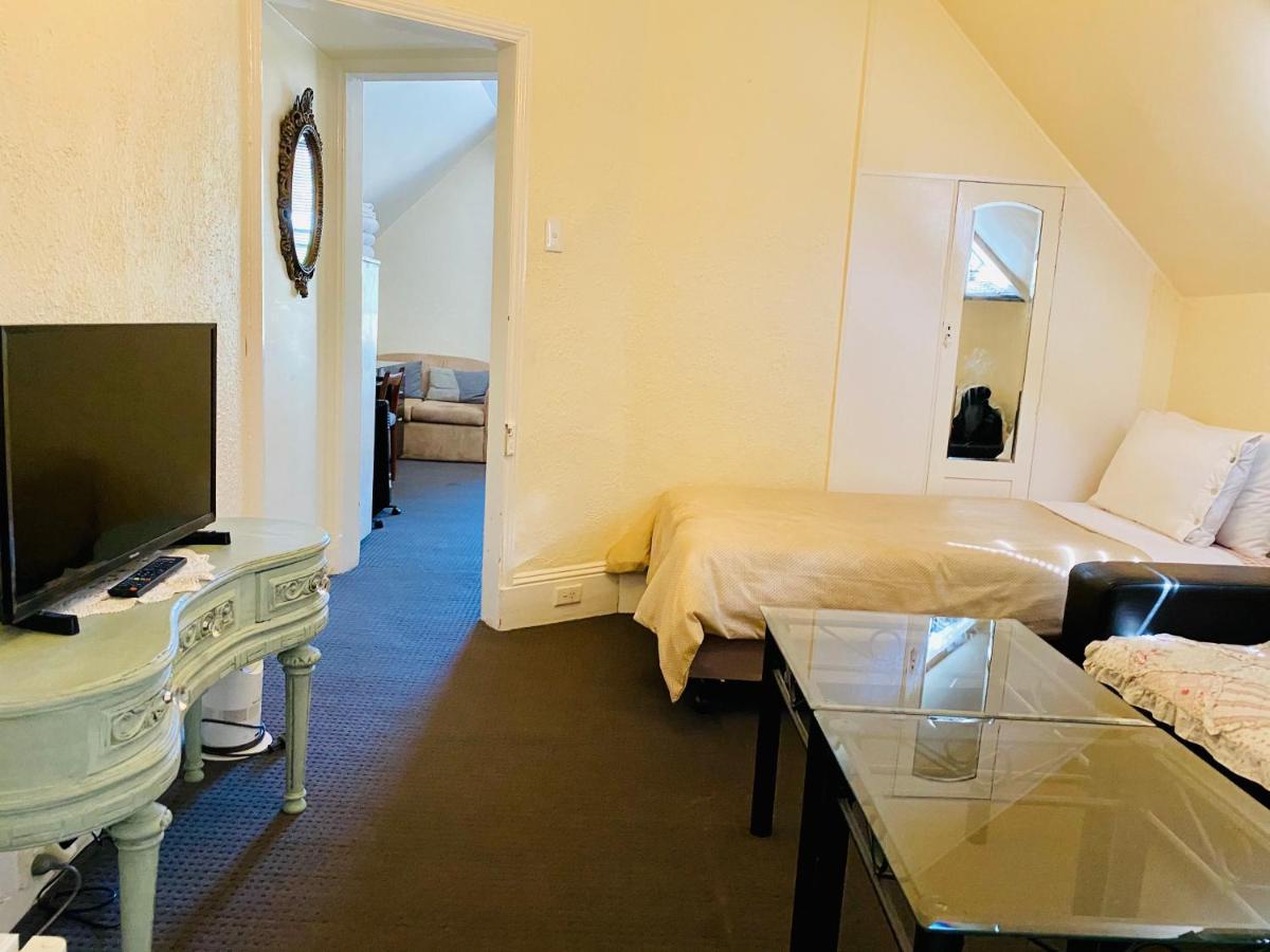 The Mews Motel Launceston Extérieur photo