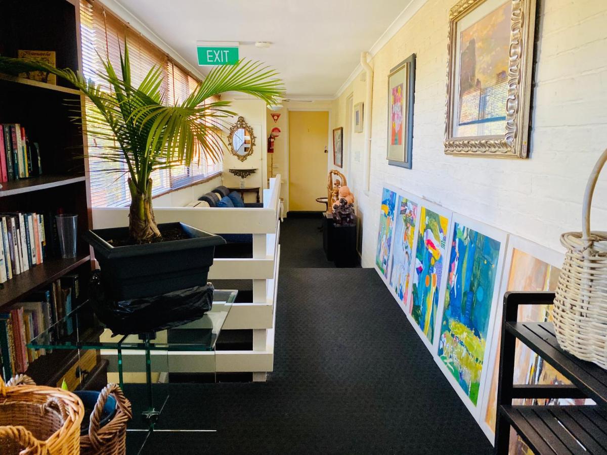 The Mews Motel Launceston Extérieur photo