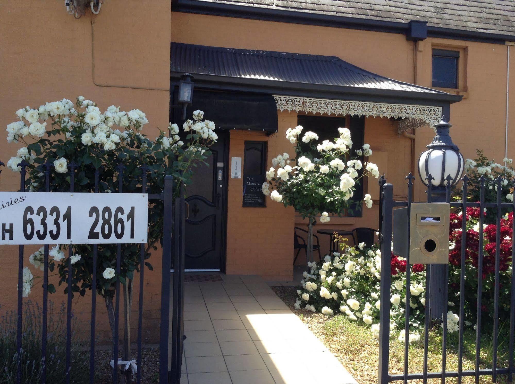 The Mews Motel Launceston Extérieur photo